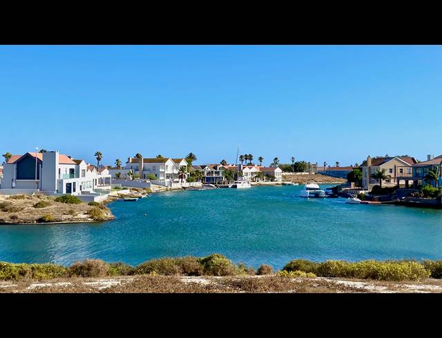 452M² VACANT LAND FOR SALE IN PORT OWEN